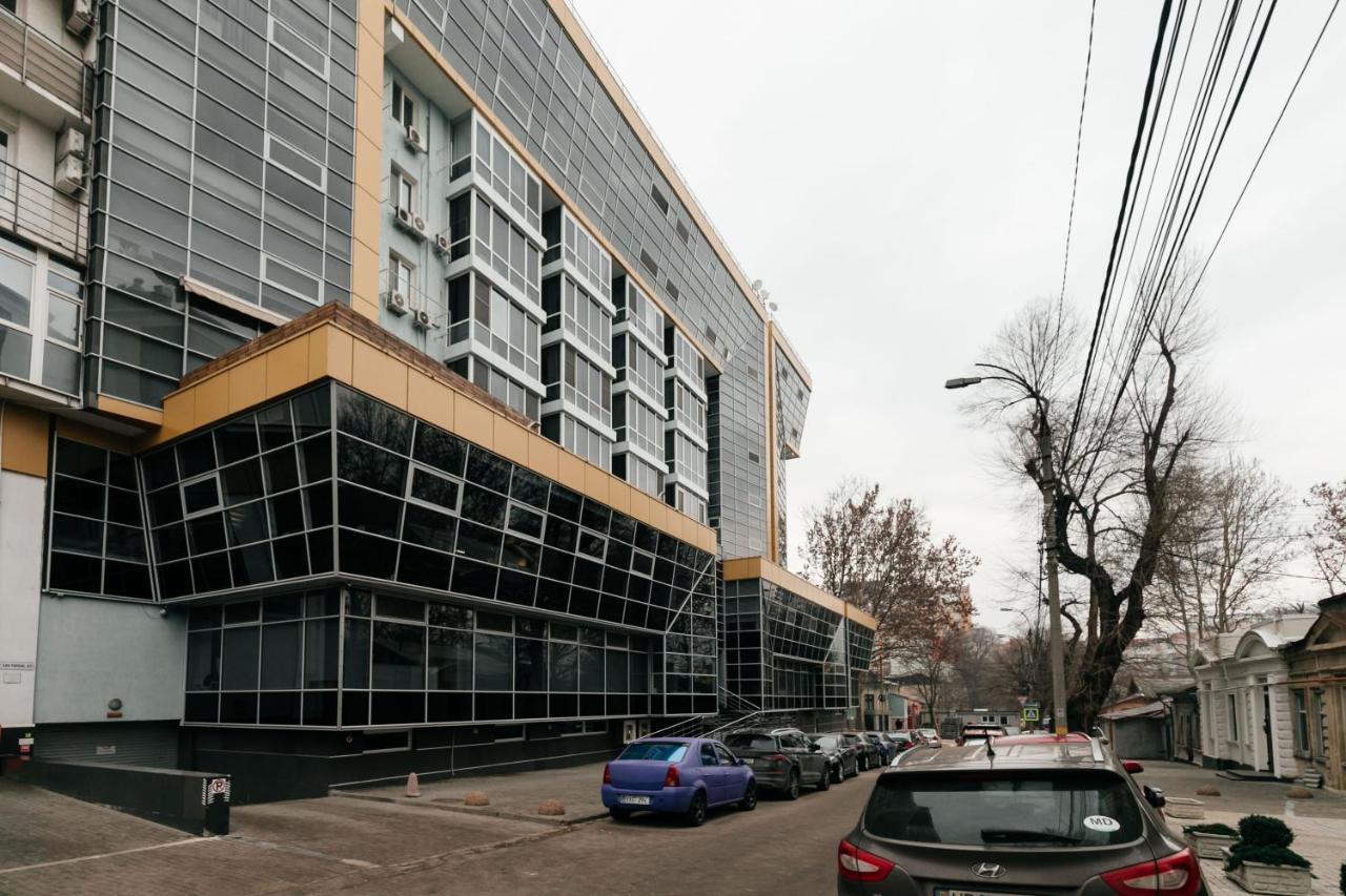 City Center Lev Tolstoi Residence Chisinau Exterior photo